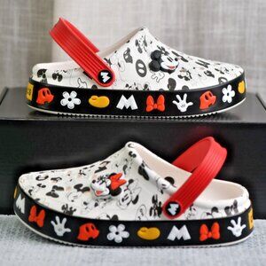 New! Size: 2 Men/4 Women | Crocs Mickey Off Court Clog | 208880-100